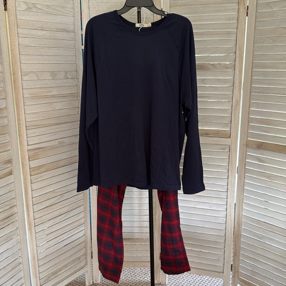 UGG Men’s Pajama Set Size L NWOT